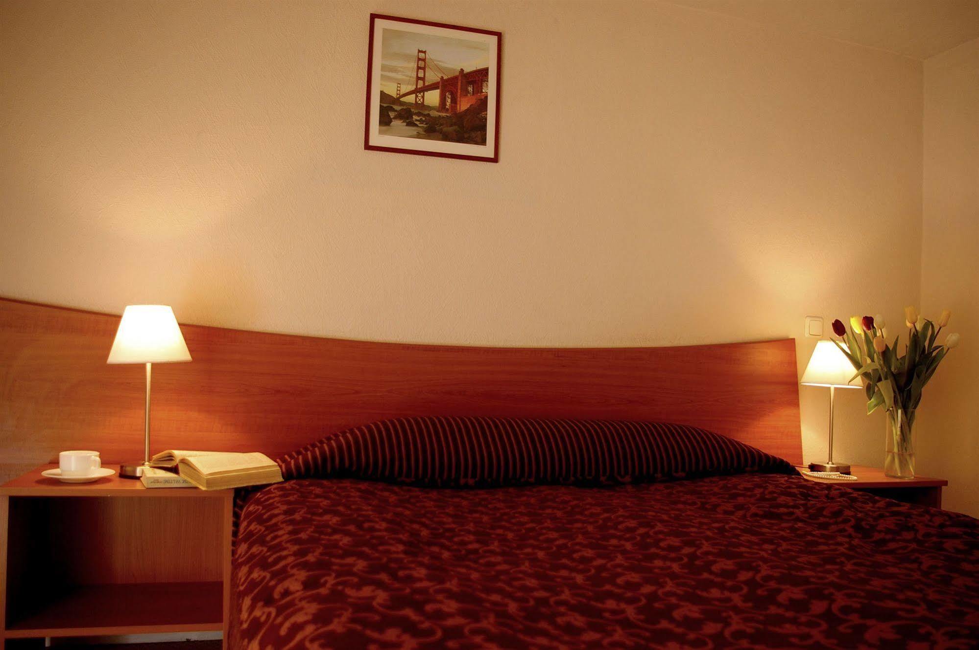 Centre Hotel Kaunas Luaran gambar
